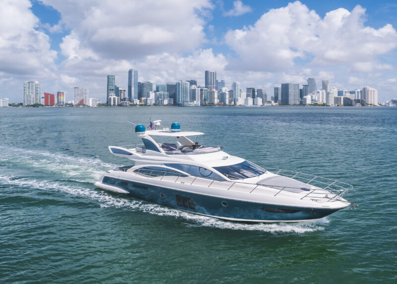 65ft Azimut available for rent in Miami for 13 guest. No Hidden Fees. - Image 15